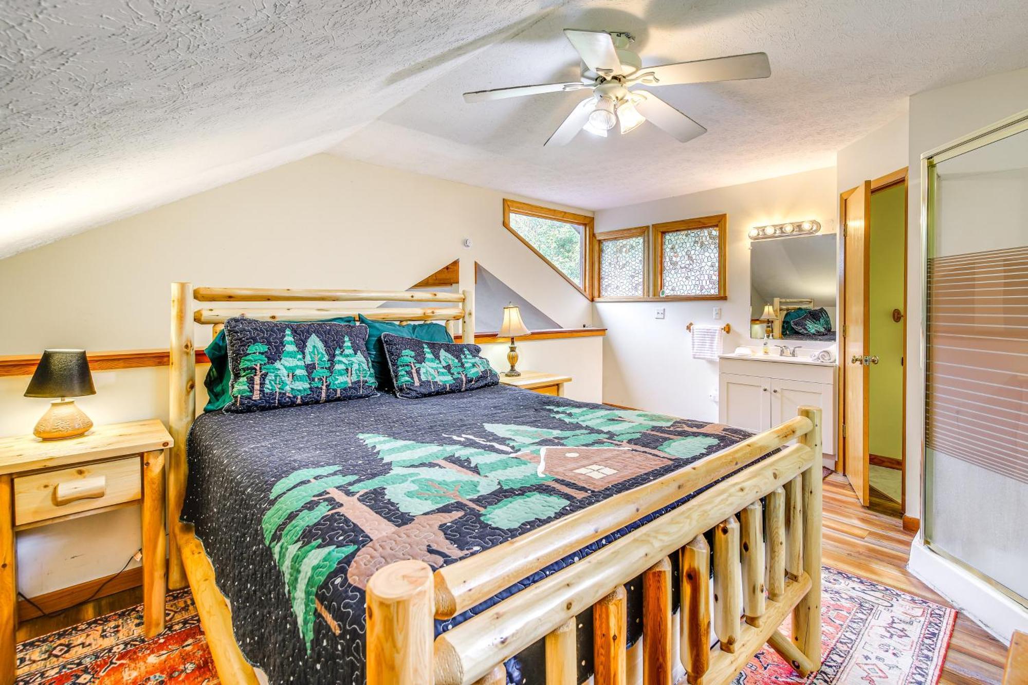 Pet-Friendly Sevierville Rental With Private Hot Tub 외부 사진