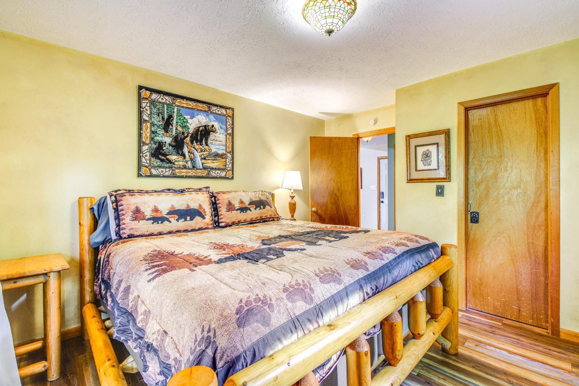 Pet-Friendly Sevierville Rental With Private Hot Tub 외부 사진